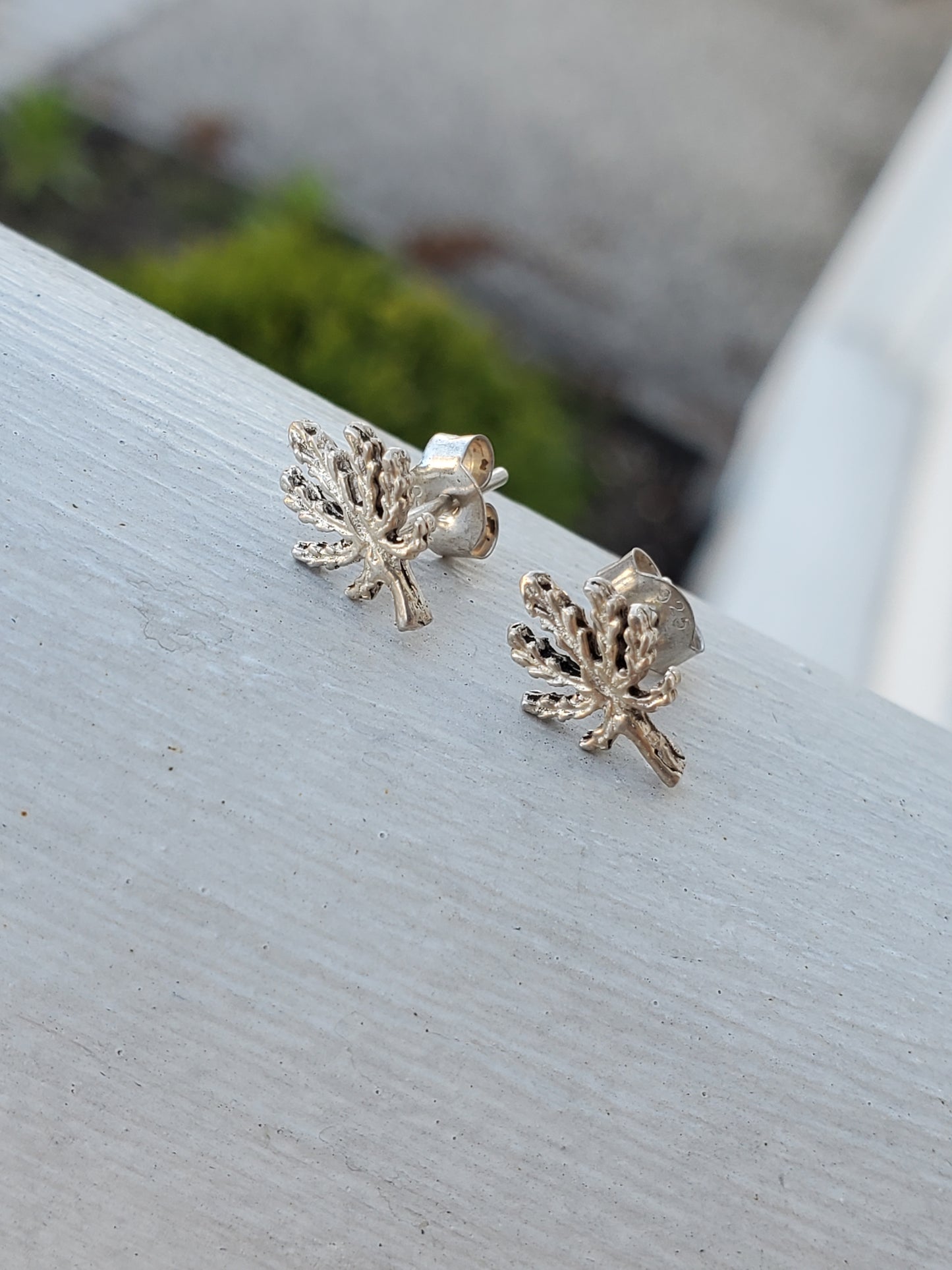 925 Sterling Silver Marijuana Pot Leaf Stud Earrings