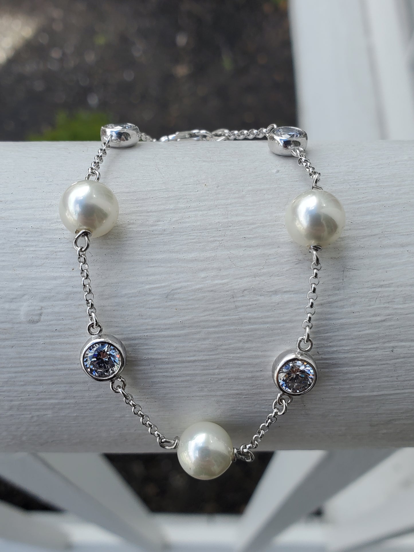 925 Sterling Silver Freshwater Pearl & Bezel Set Zirconia By the Yard Bracelet