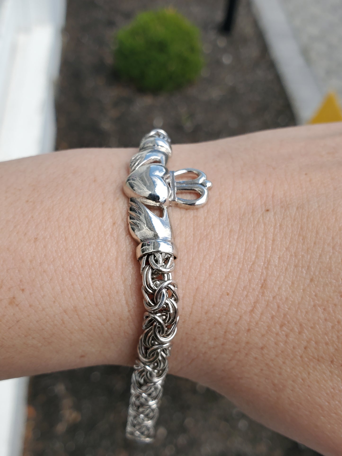 925 Sterling Silver Irish Claddagh Byzantine Bracelet
