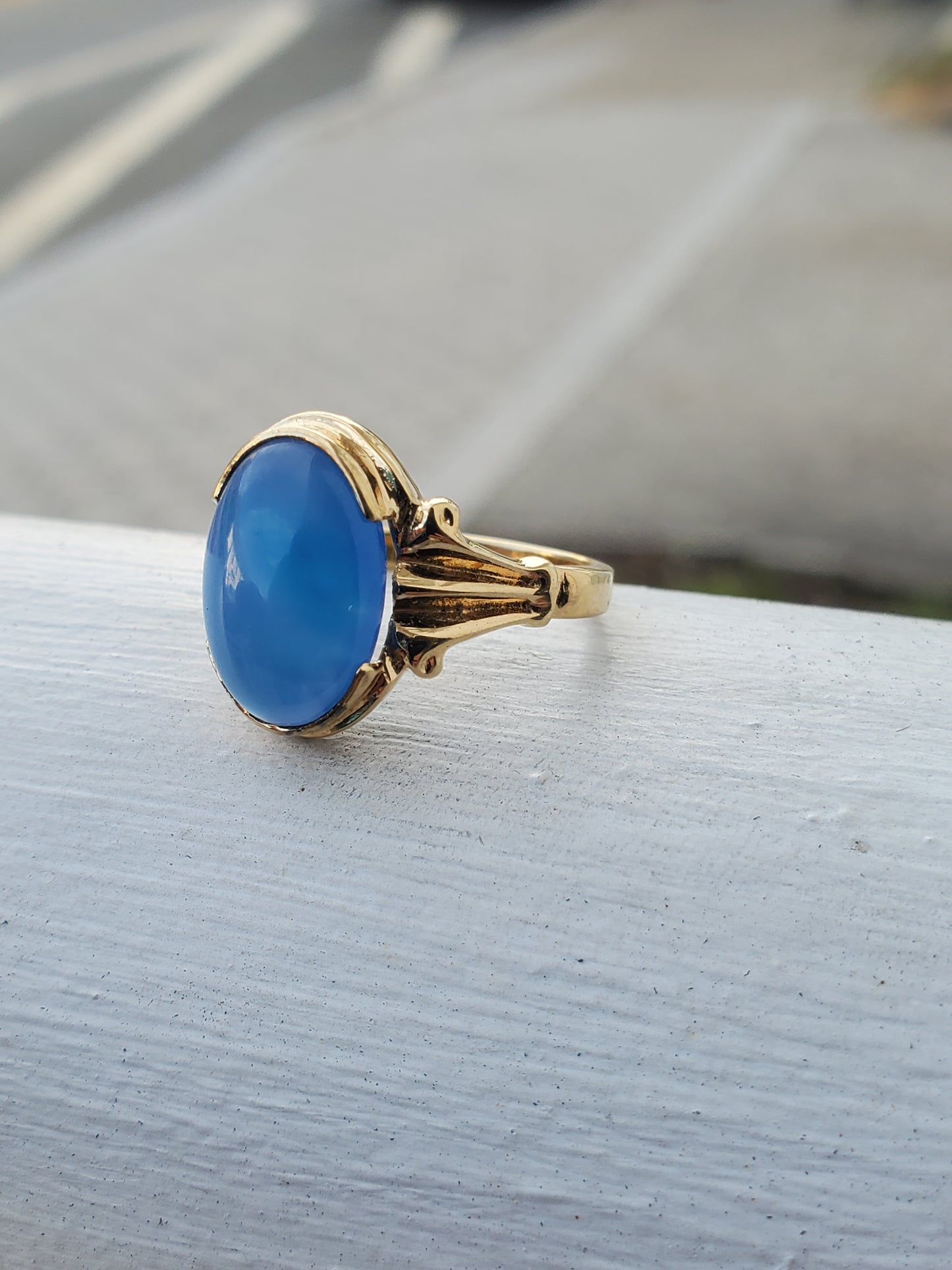 925 Sterling Silver Vermeil Blue Chalcedony Oval Solitare Ring
