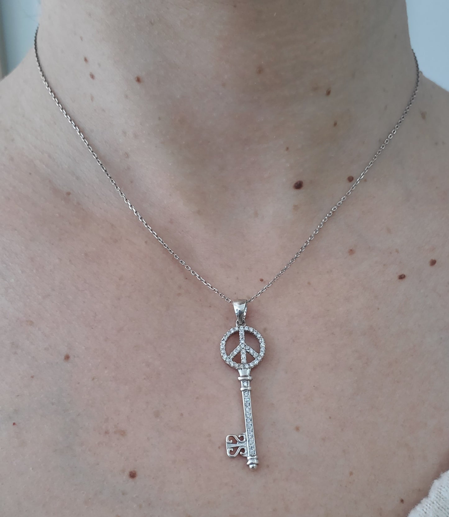 925 Sterling Silver Peace Sign Skeleton Key CZ Zirconia Pendant Necklace