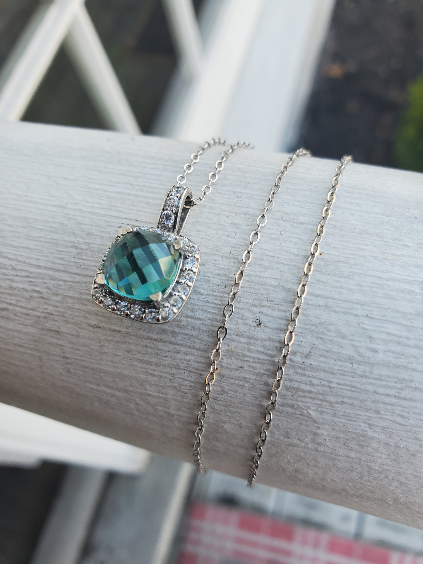 925 Sterling Silver Albion Style Blue Crystal Zirconia Pendant Necklace