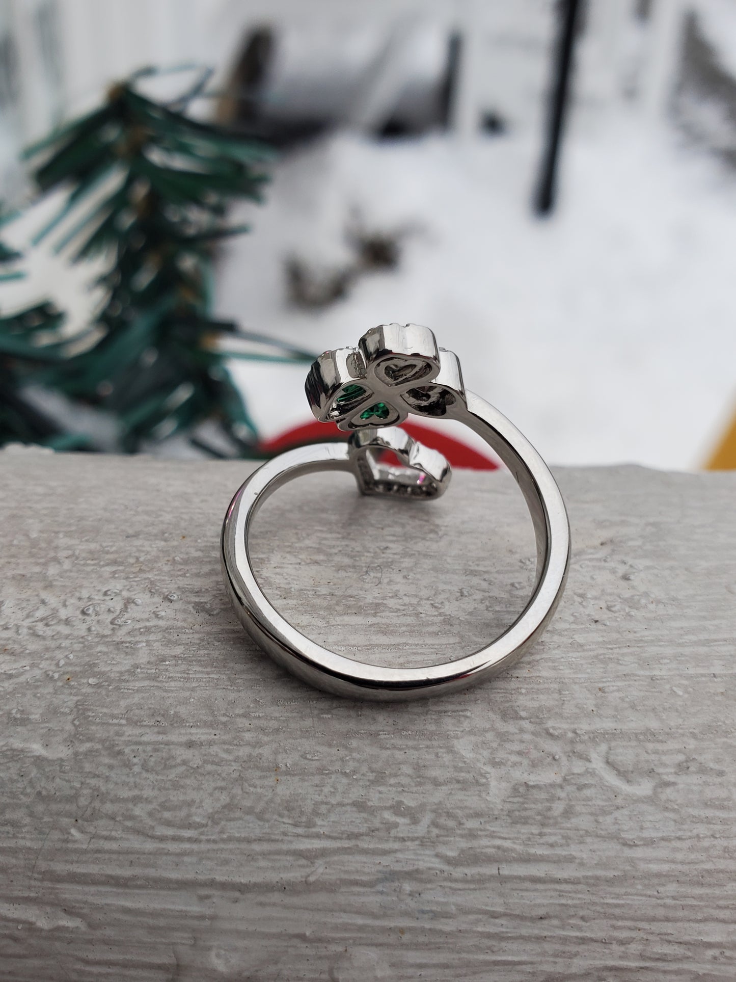 925 Sterling Silver "Lucky in Love" Shamrock Clover Bypass Heart Ring