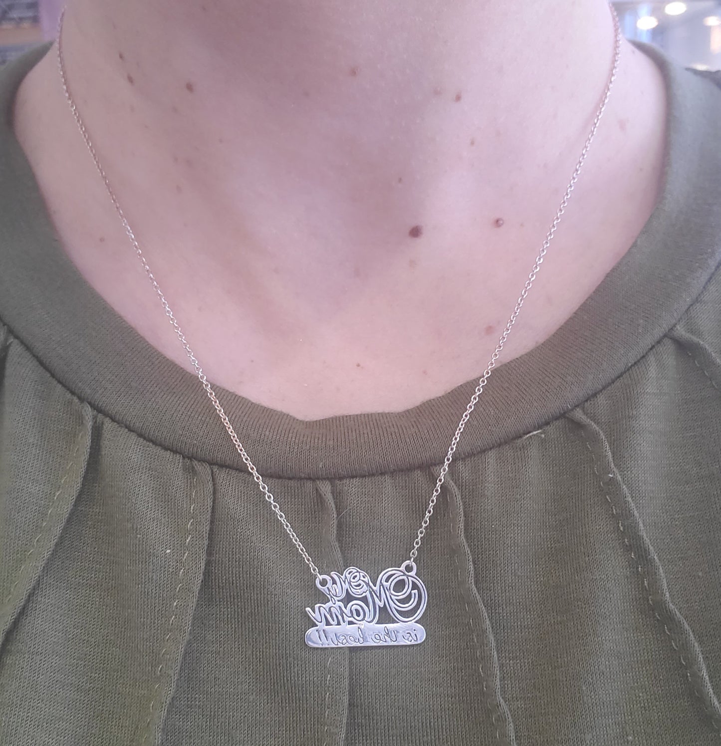 925 Sterling Silver "My Mom is the Best" Mother Necklace