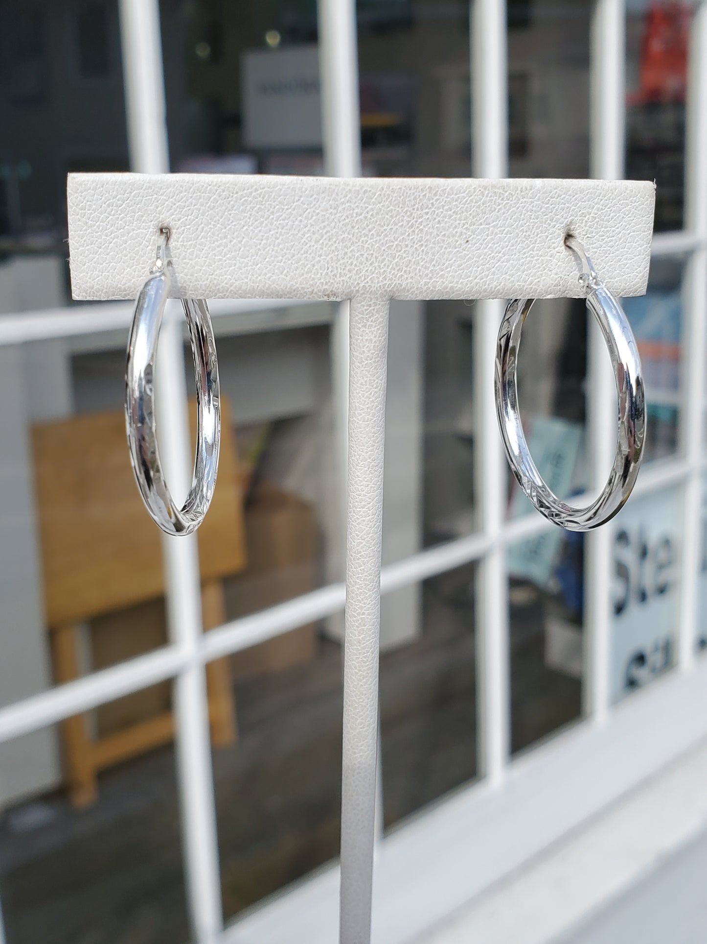 925 Sterling Silver Diamond Cut 30mm Hoop Earrings