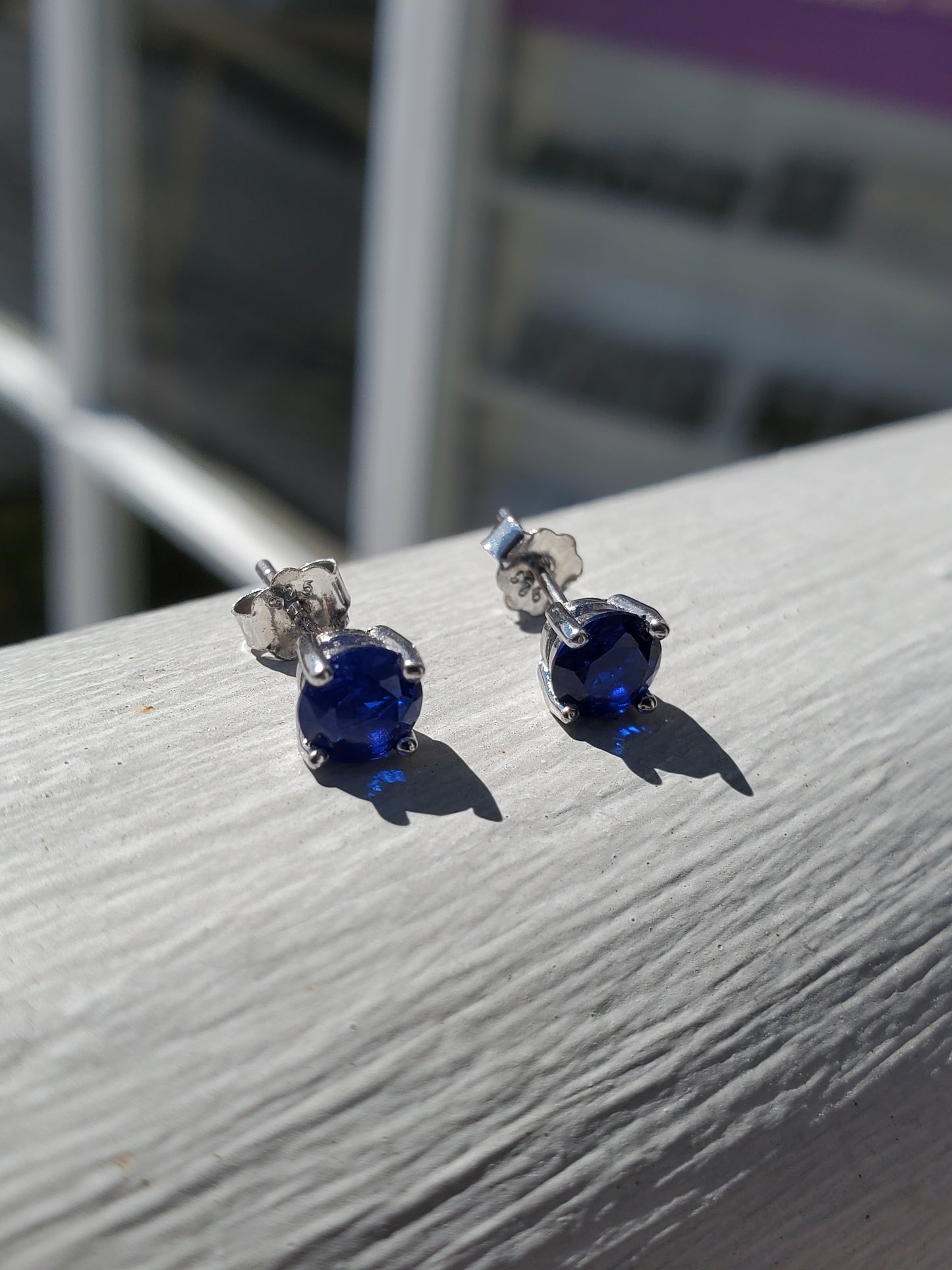 925 Sterling Silver 1.00 tcw 5mm Simulated Amethyst / Sapphire Stud Earrings
