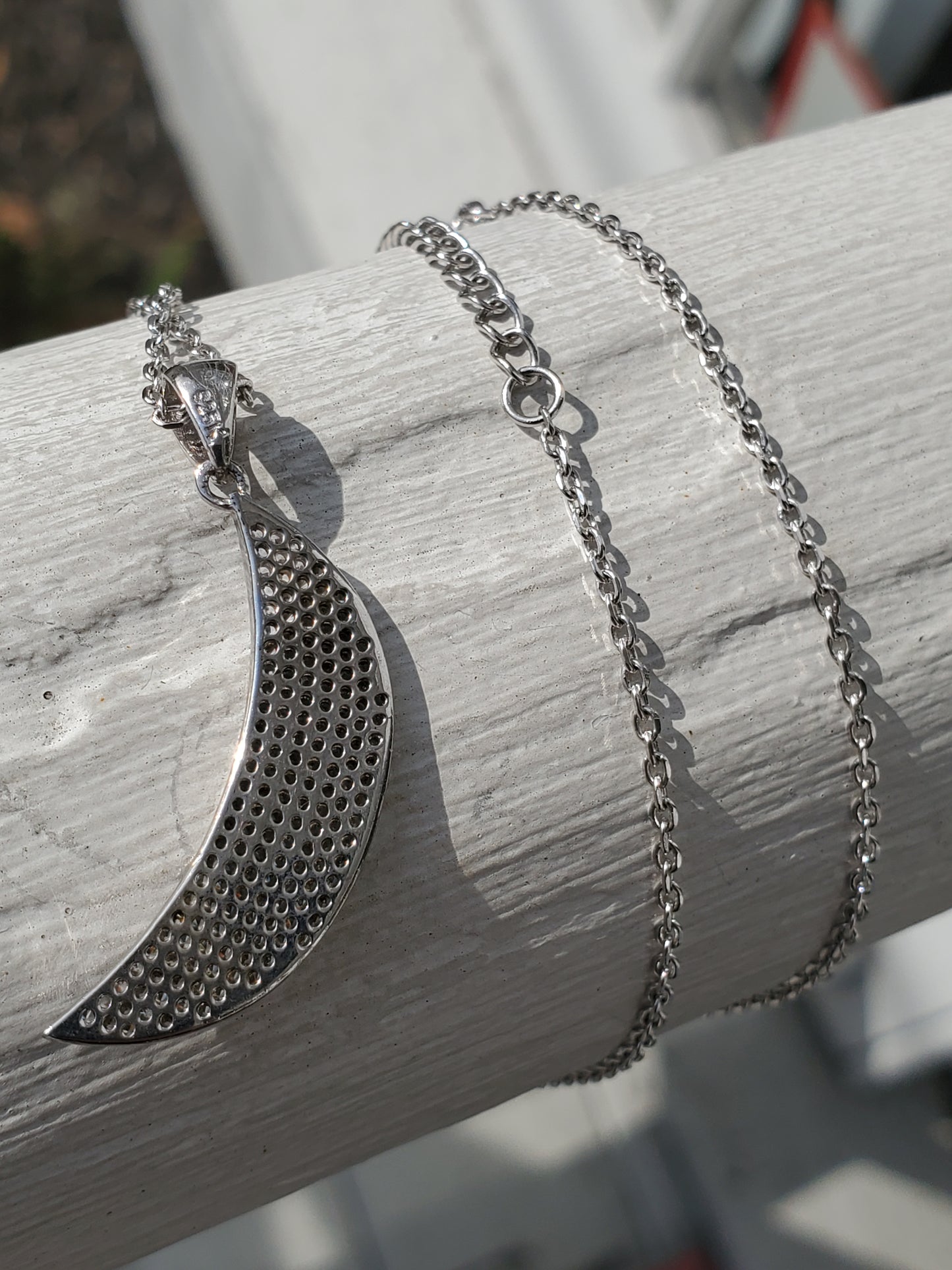 925 Sterling Silver Sparkling CZ Zirconia Crescent 🌙 Moon Pendant Necklace