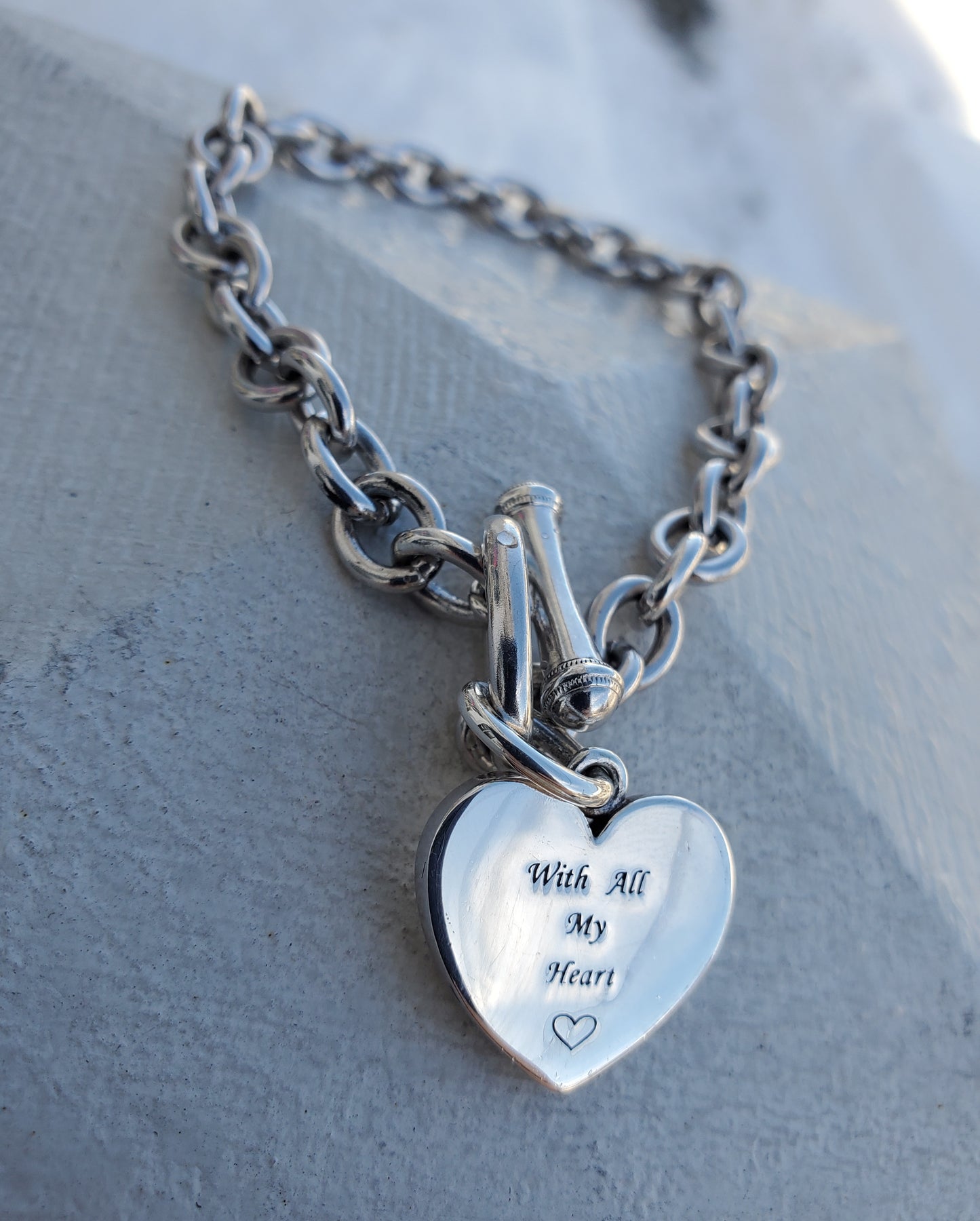 925 Sterling Silver Designer Vera Wang "With all my heart" š Blue Sapphire Heart Toggle Lock Bracelet