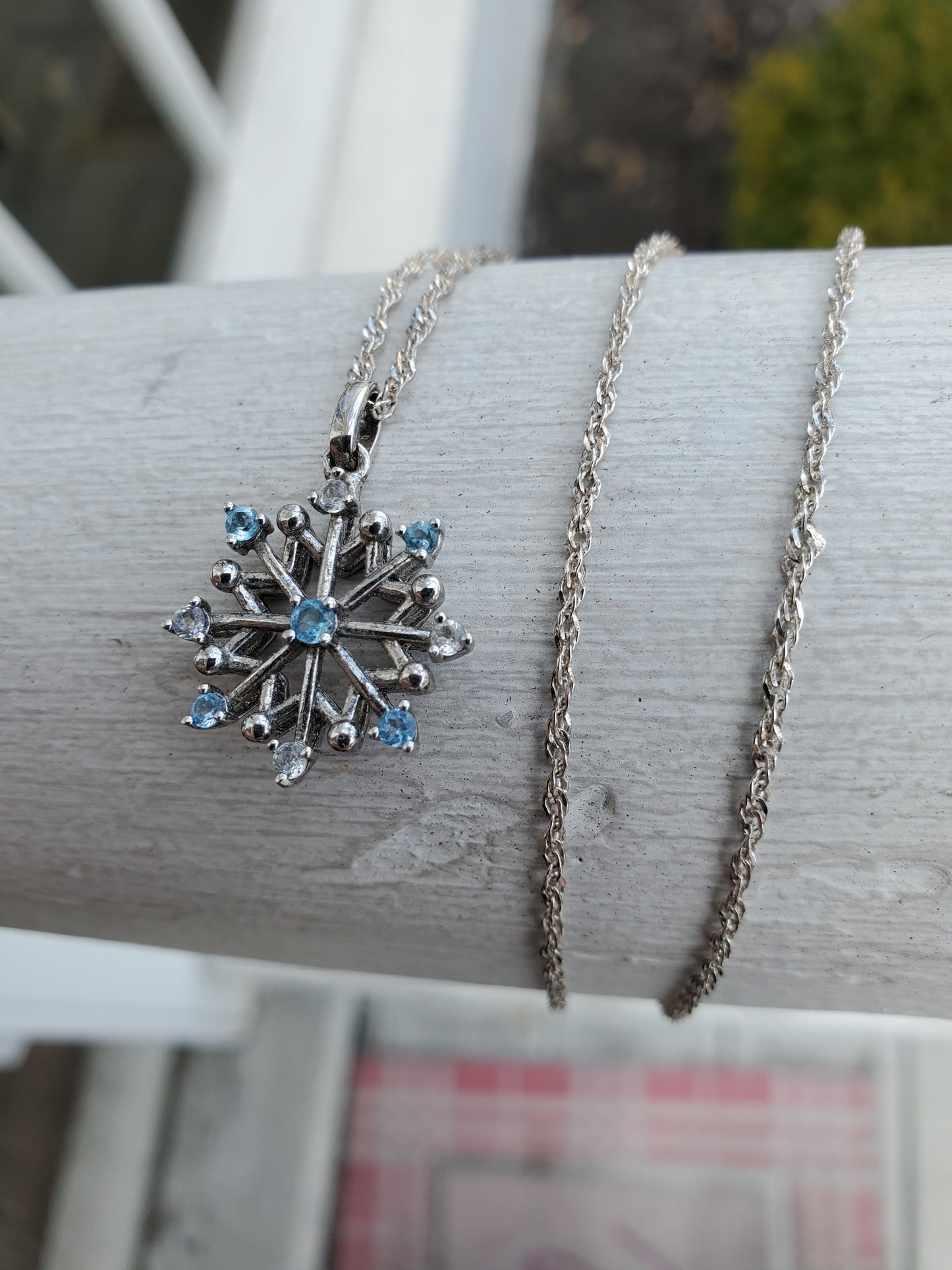 925 Sterling Silver Winter Blue Topaz Snowflake Pendant Necklace
