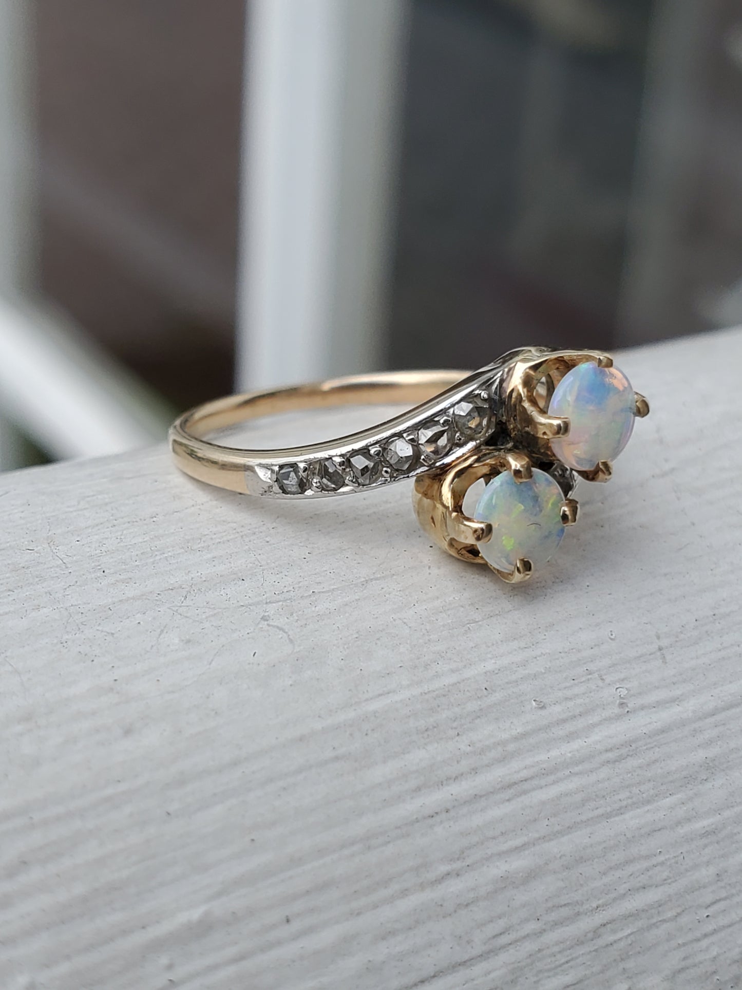 14k Solid Gold Antique Ladies Opal & Rose Cut Diamond Bypass Ring