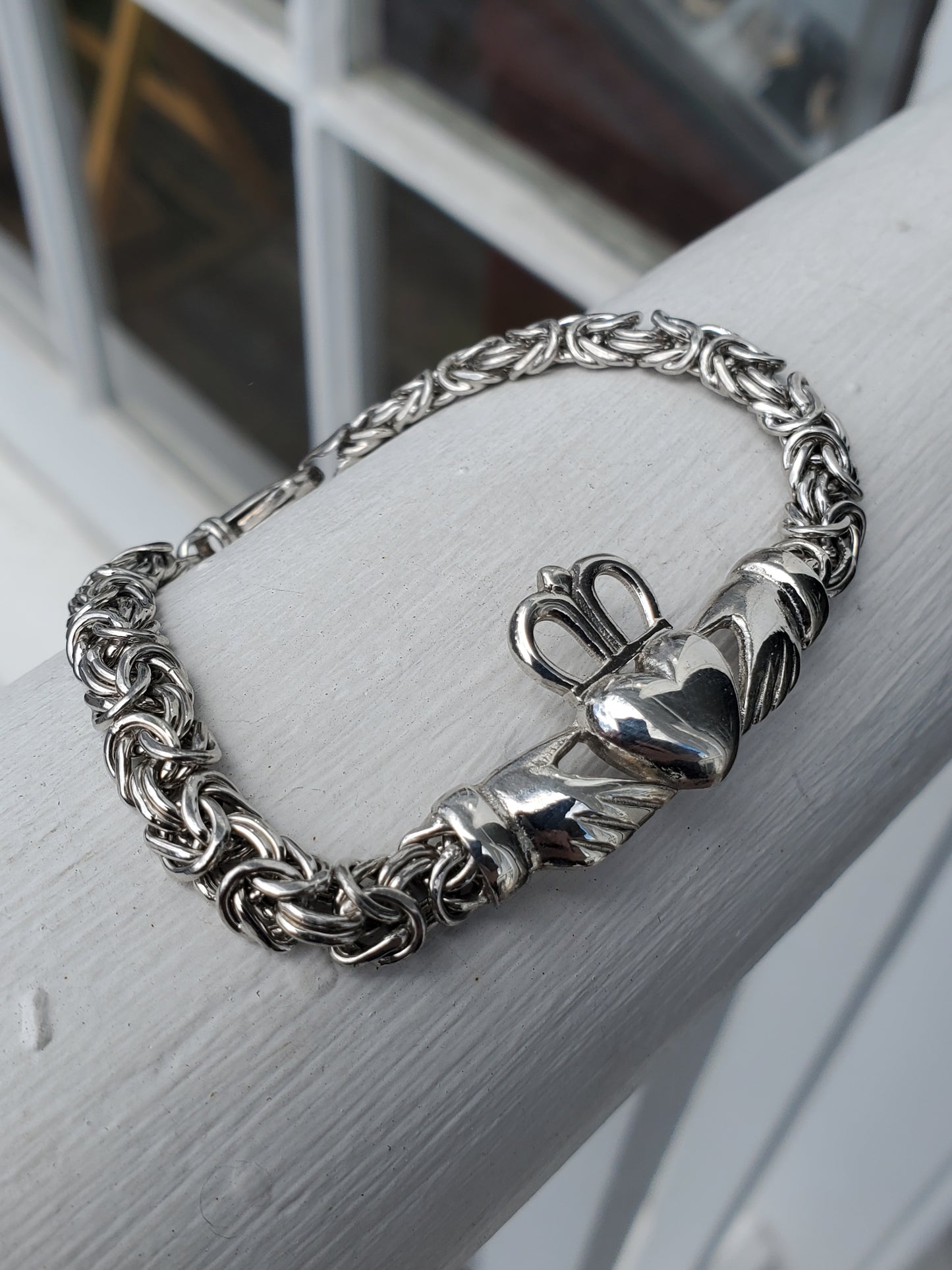 925 Sterling Silver Irish Claddagh Byzantine Bracelet