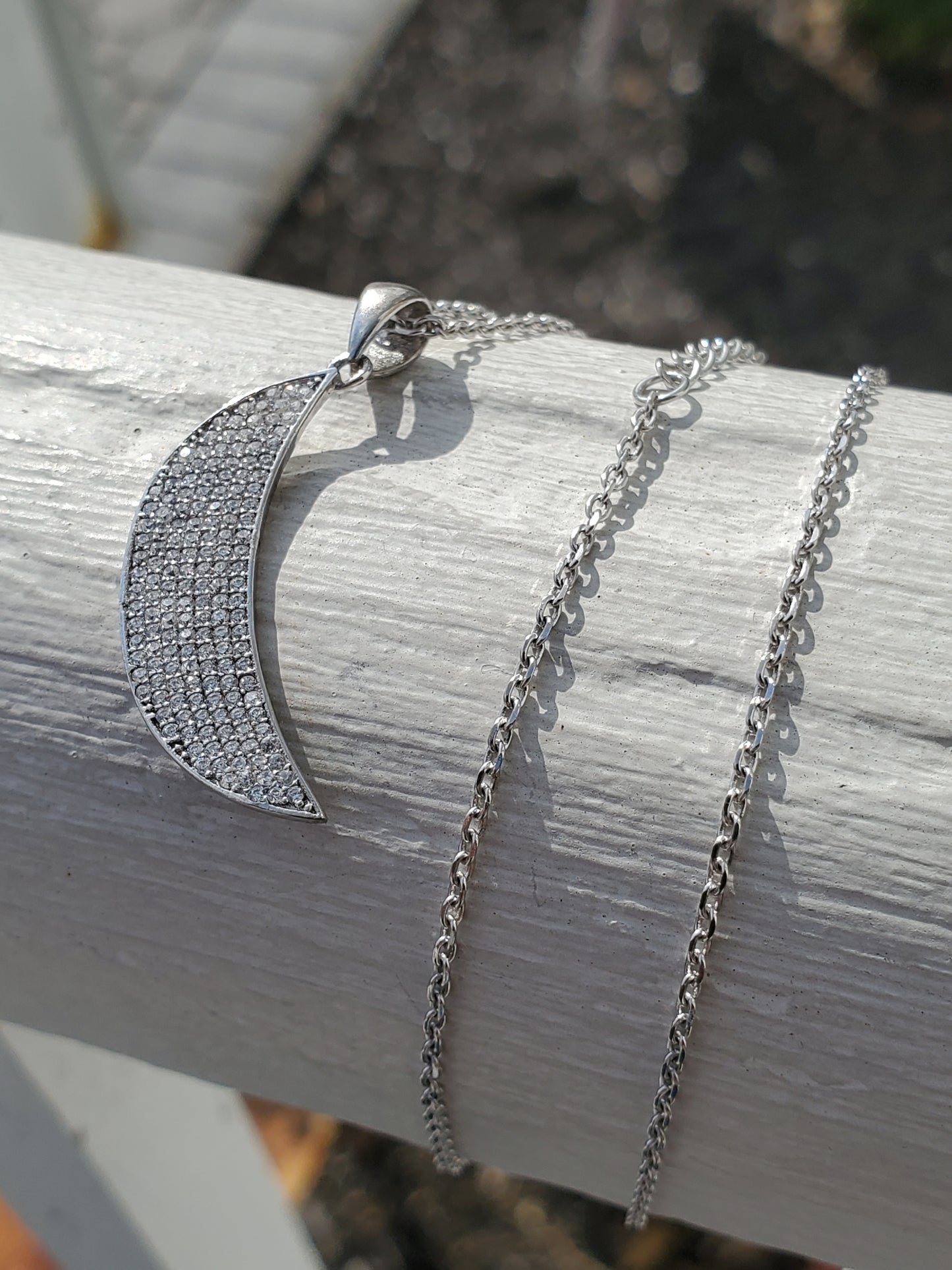 925 Sterling Silver Sparkling CZ Zirconia Crescent 🌙 Moon Pendant Necklace