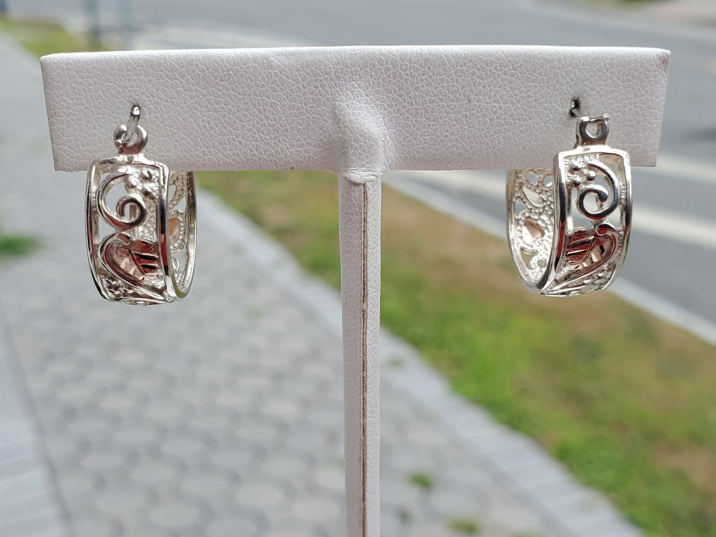 925 Sterling Silver & 12k Black Hills Gold Leaf Filagre Hoop Earrings