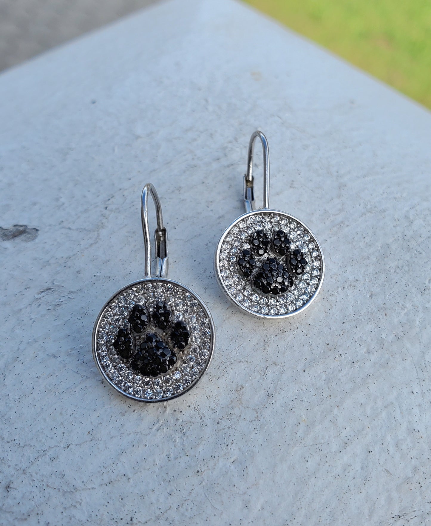 925 Sterling Silver Pet Pawprint Black & Clear Zirconia Leaverback Earrings