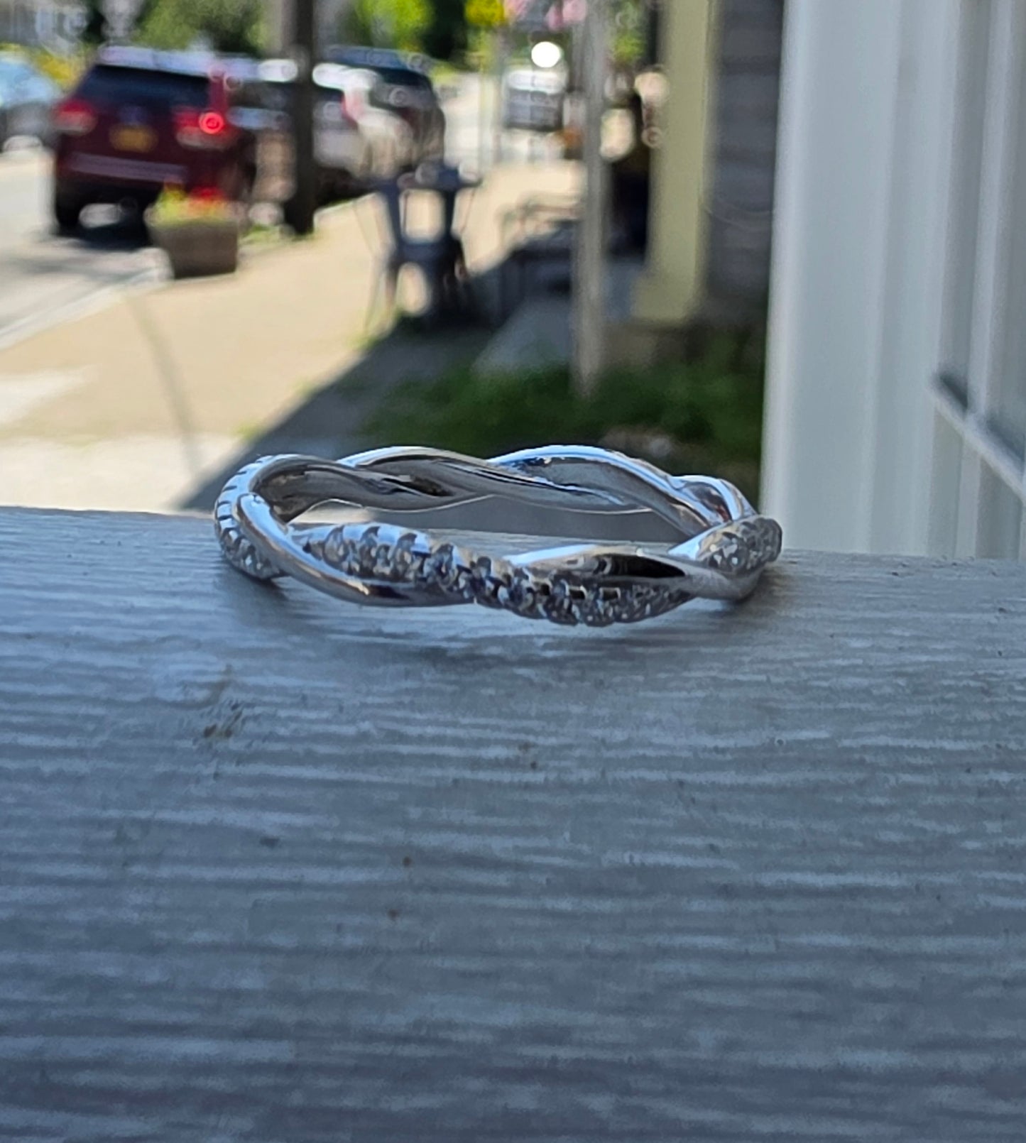 925 Sterling Silver Moissanite Twist of Fate Eternity Band Ring Sz:9