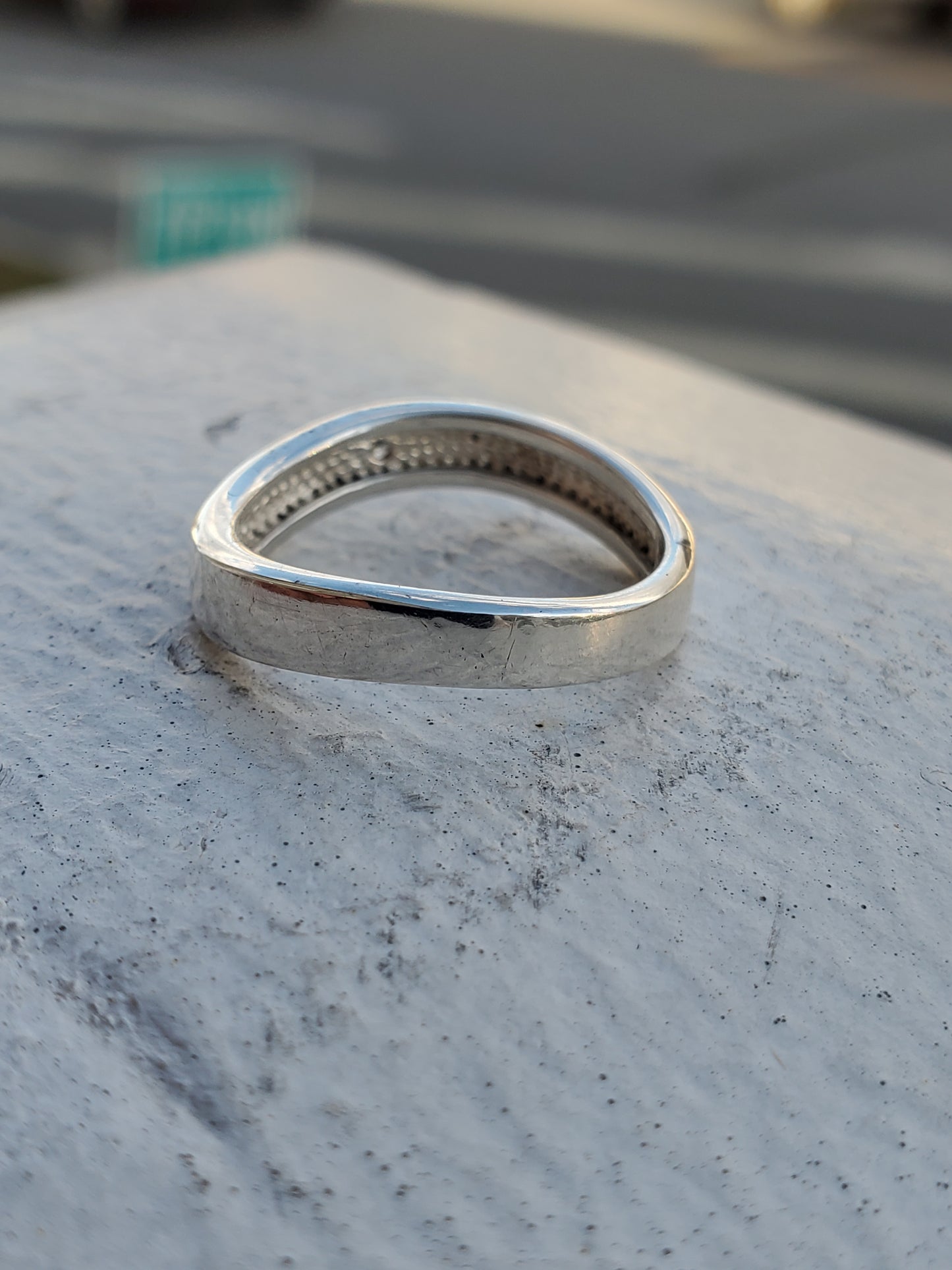 925 Sterling Silver Designer DQ Forever Wavy Band Ring