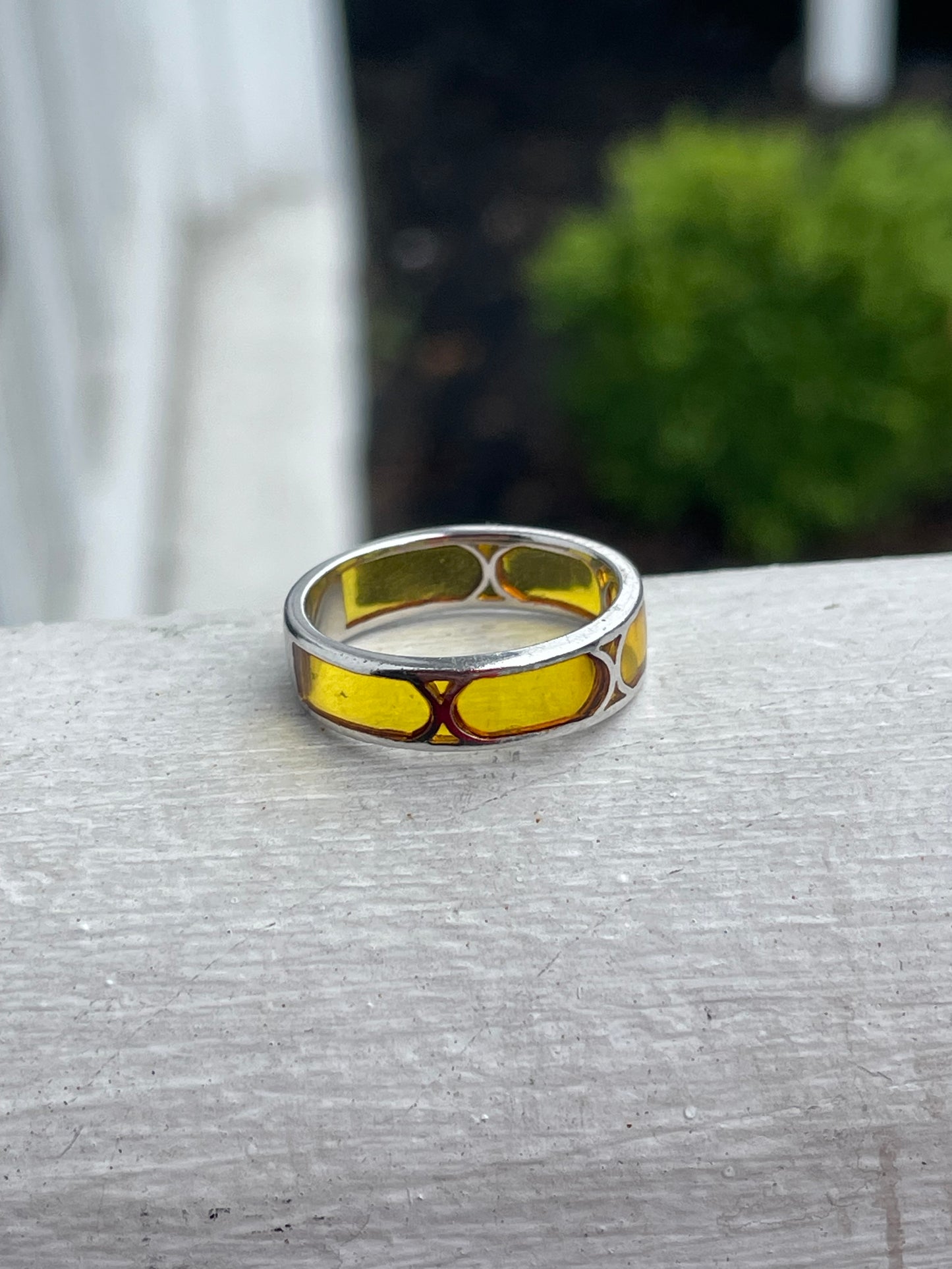 925 Sterling Silver Yellow Glass Band Ring Size 7.5