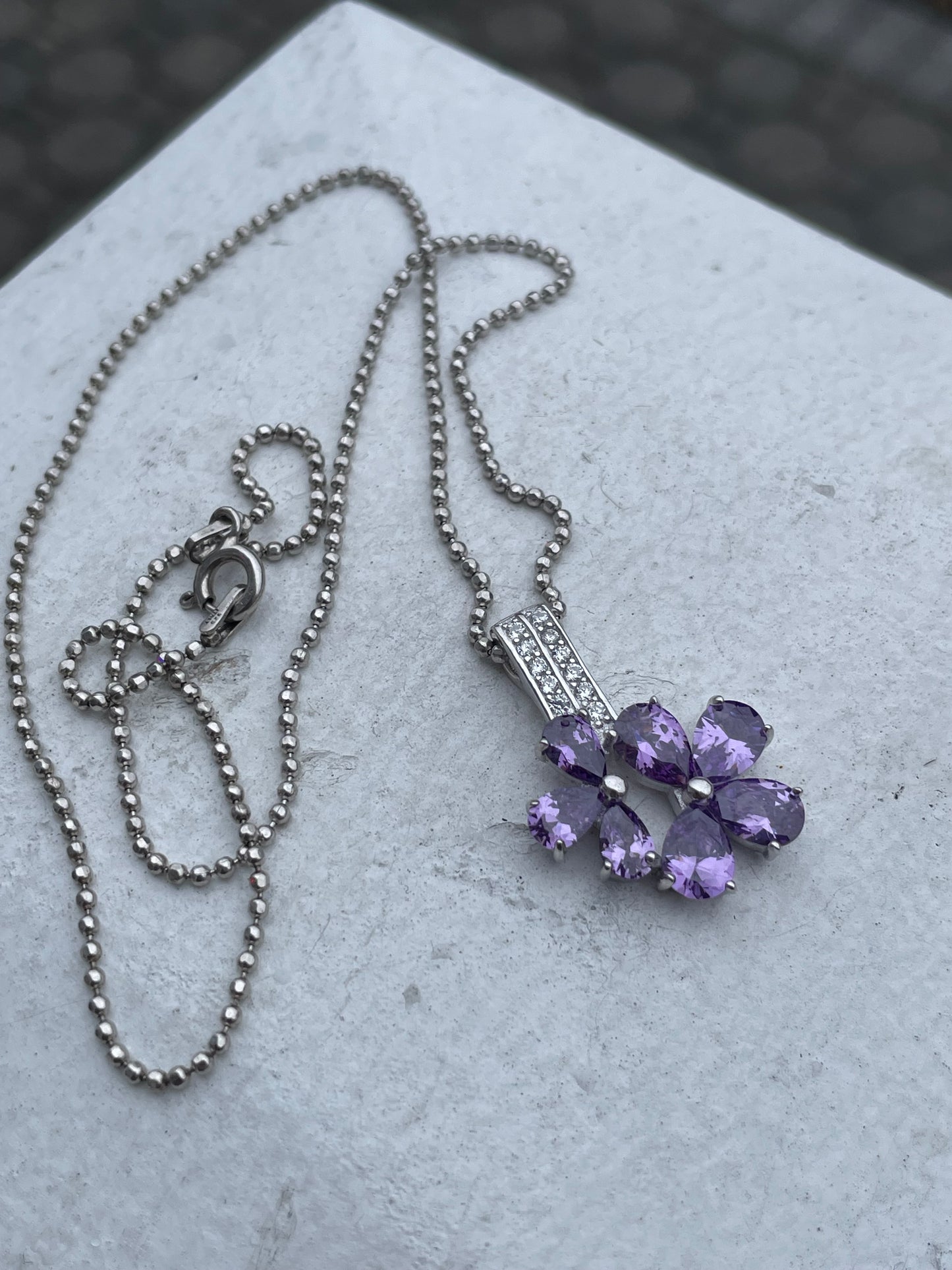 925 Sterling Silver Simulated Amethyst Flower Petals Necklace