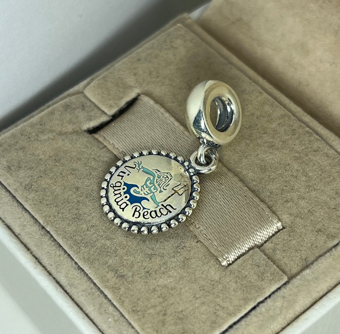 Pandora Virginia Beach Neptune Poseidon State Exclusive vacation dangle Charm