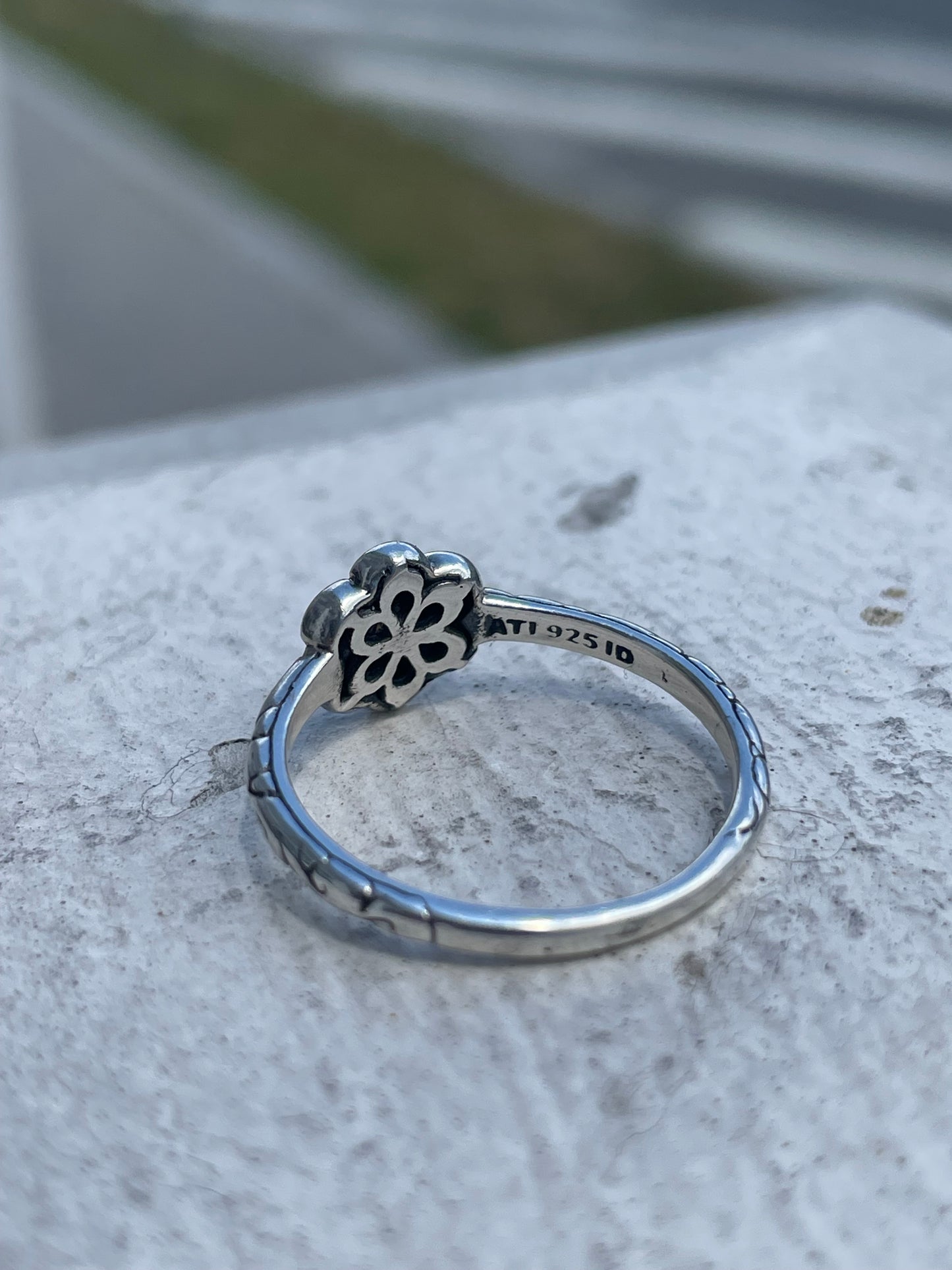 Designer ATI 925 Sterling Silver Petite Pearl Flower Ring Size 8.5