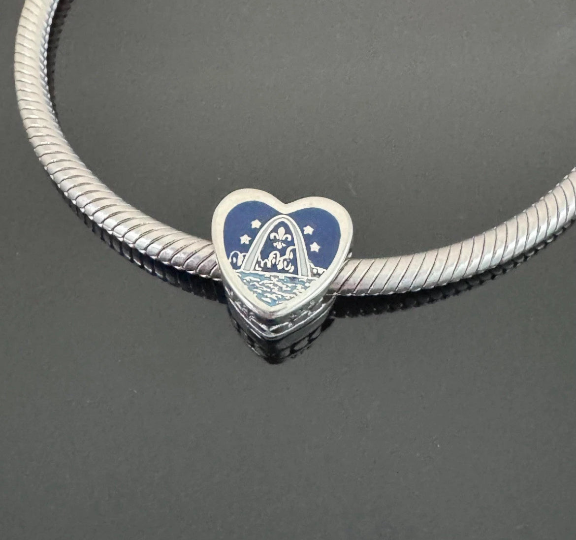 Pandora Saint Louis Arch Exclusive Heart Vacation Destination Charm