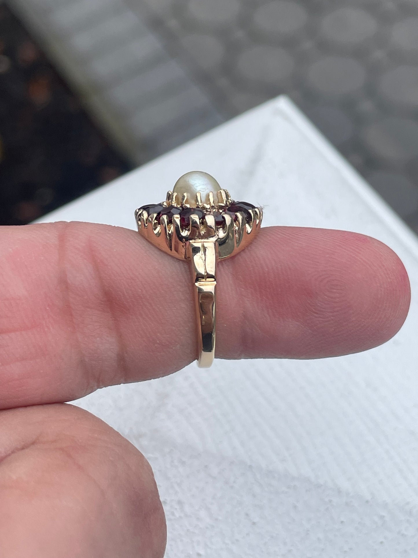 14k Gold Pearl & Garnet Cluster Ring Size 5.75