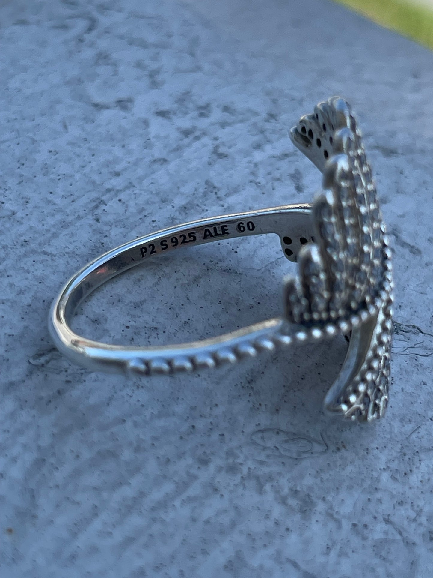 Retired Pandora Majestic Feathers Ring Size 9