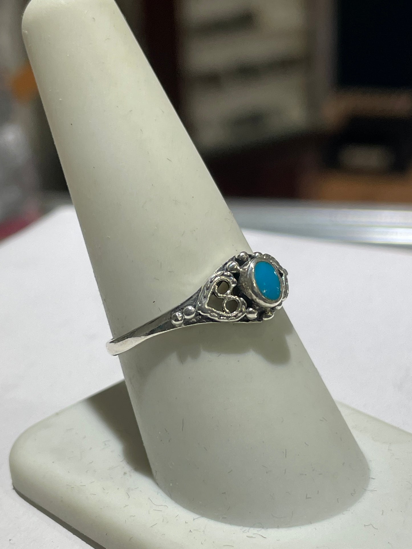 925 Sterling Silver Petite Scrollwork Filigree Turquoise Ring Size 8