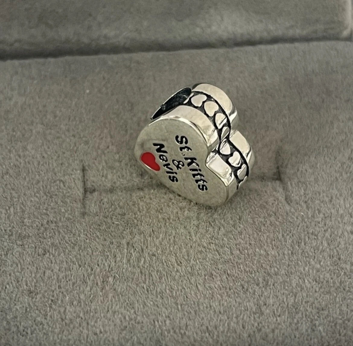 Pandora St. Kitts & Nevis Heart Flag Island Country Exclusive Travel Vacation Charm