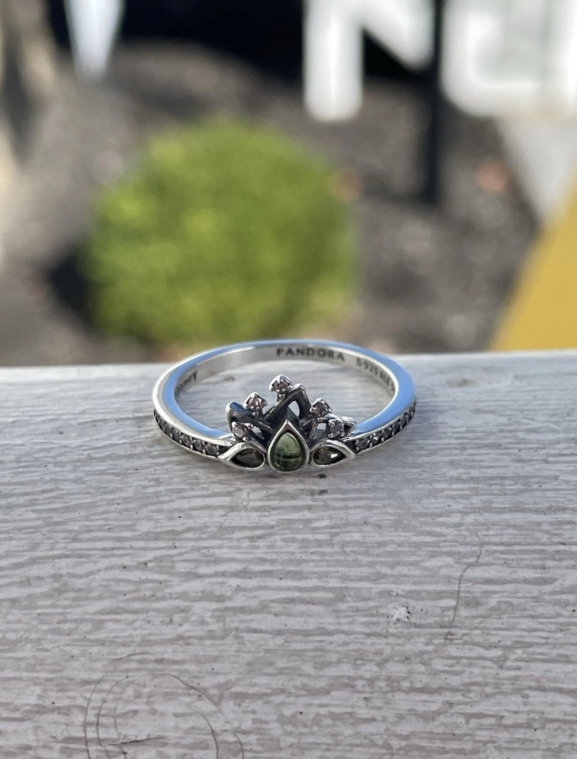 Pandora Disney Princess Green Crystal Tiana Tiara Size 7 Ring - 193653C01