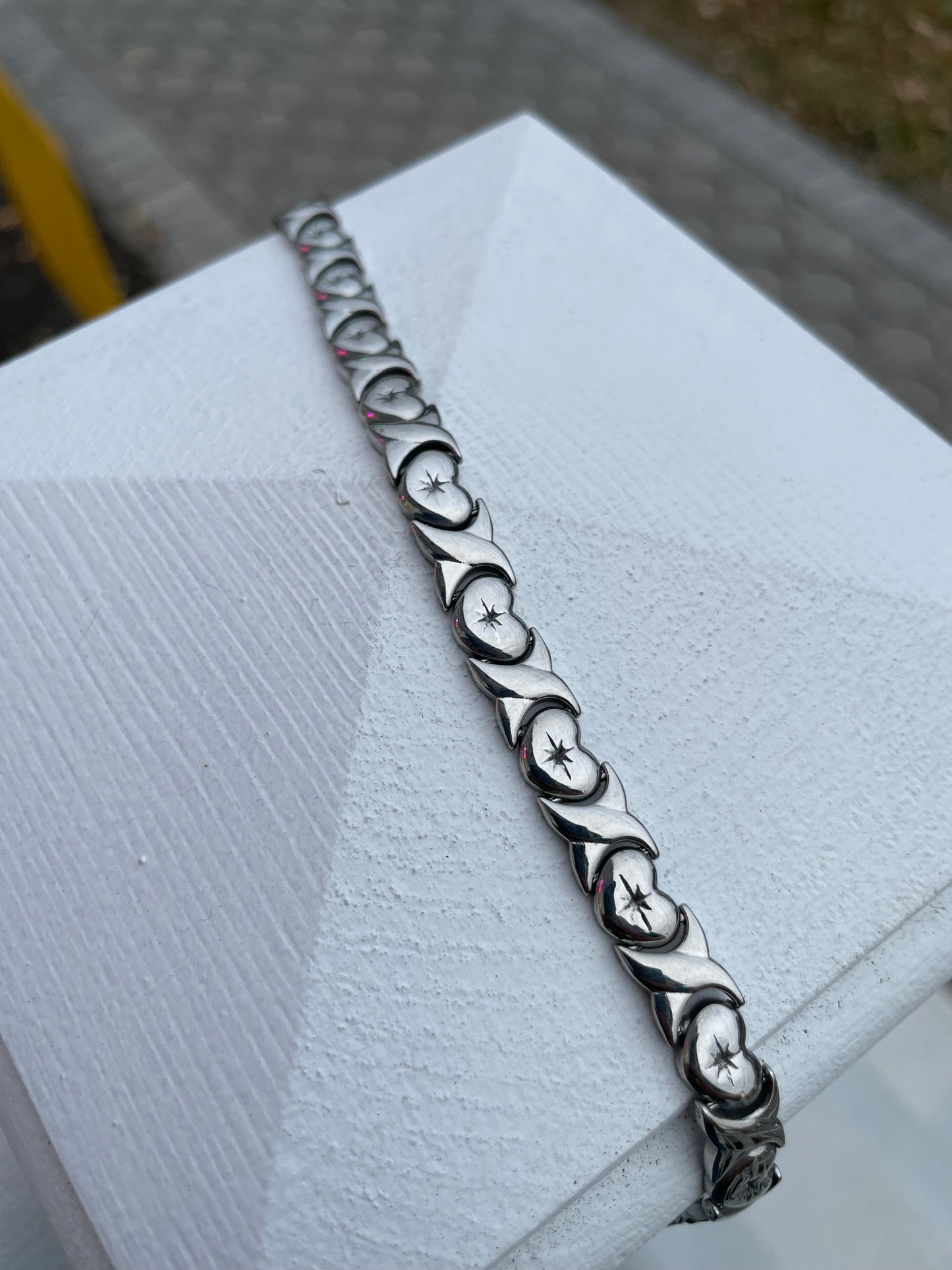 Stainless Steel XO Hugs & Kisses Bracelet 7.5”