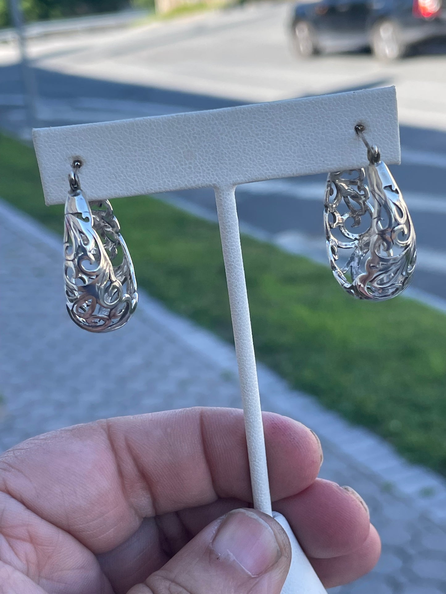 Designer Jezlaine 925 Sterling Silver Open Swirl Hoop Earrings