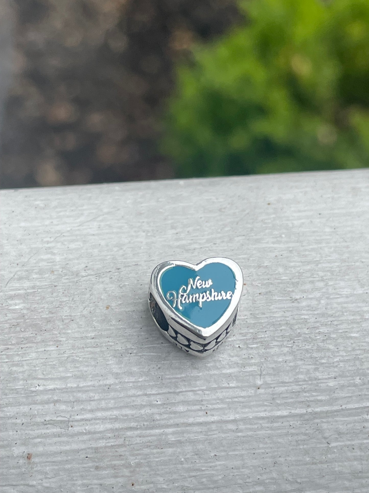 Pandora New Hampshire Exclusive Scenic Travel Heart Charm