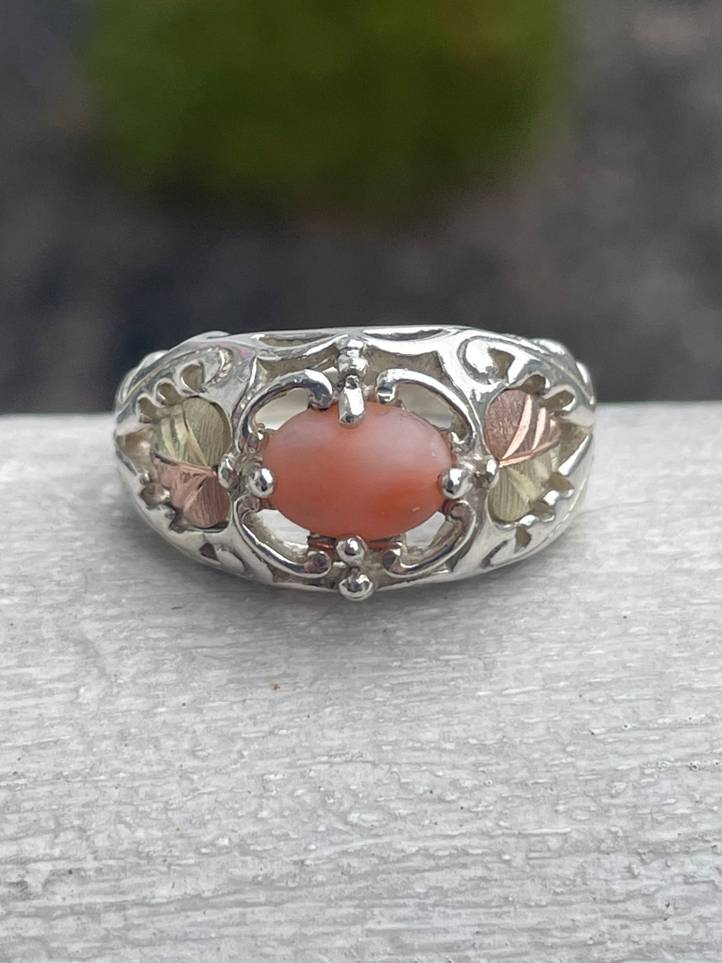 925 Sterling Silver & 12k Gold Coral Stone Ring Size 7