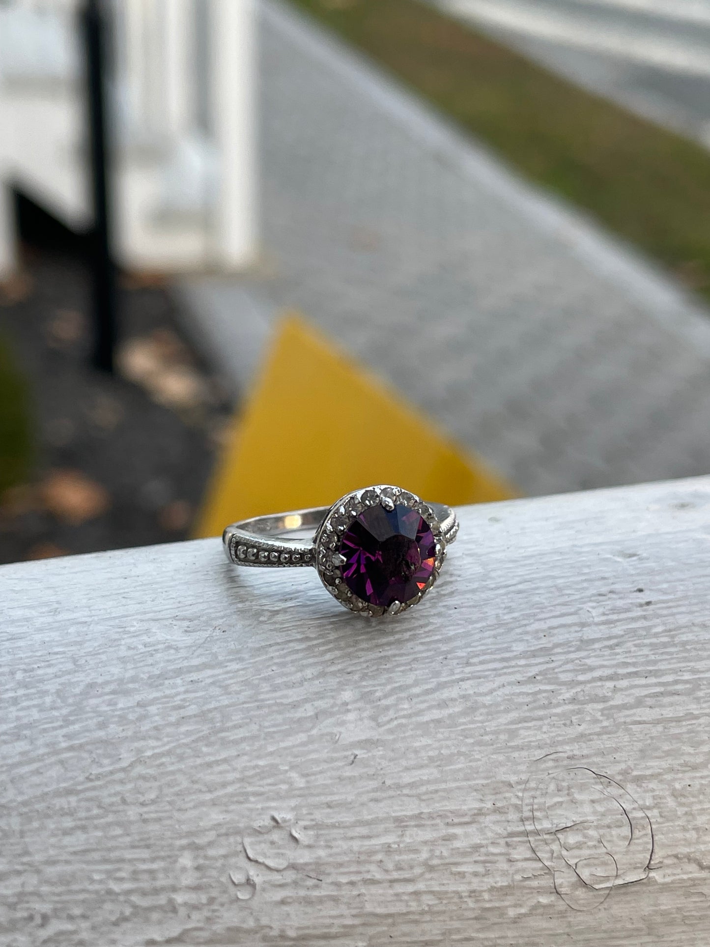 925 Sterling Silver Purple Crystal Ring Size 7
