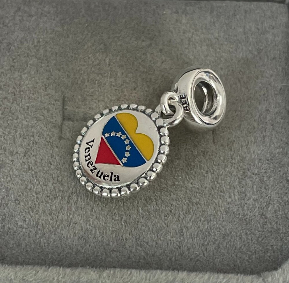 Pandora Venezuela Exclusive Country Heart Flag Pride Destination Travel Dangle Charm