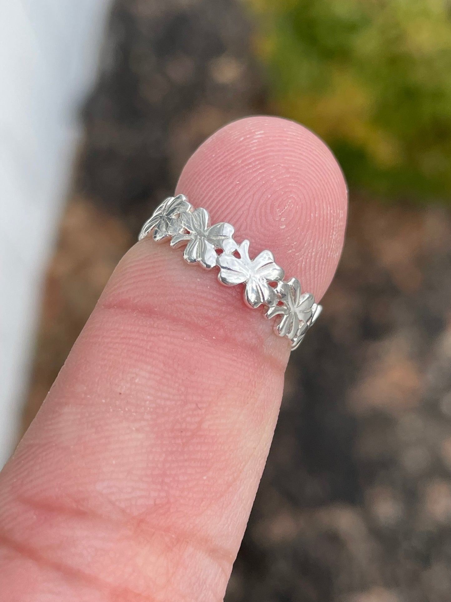 925 Sterling Silver Lucky 4-Leaf Clover Eternity Band Ring Size 5