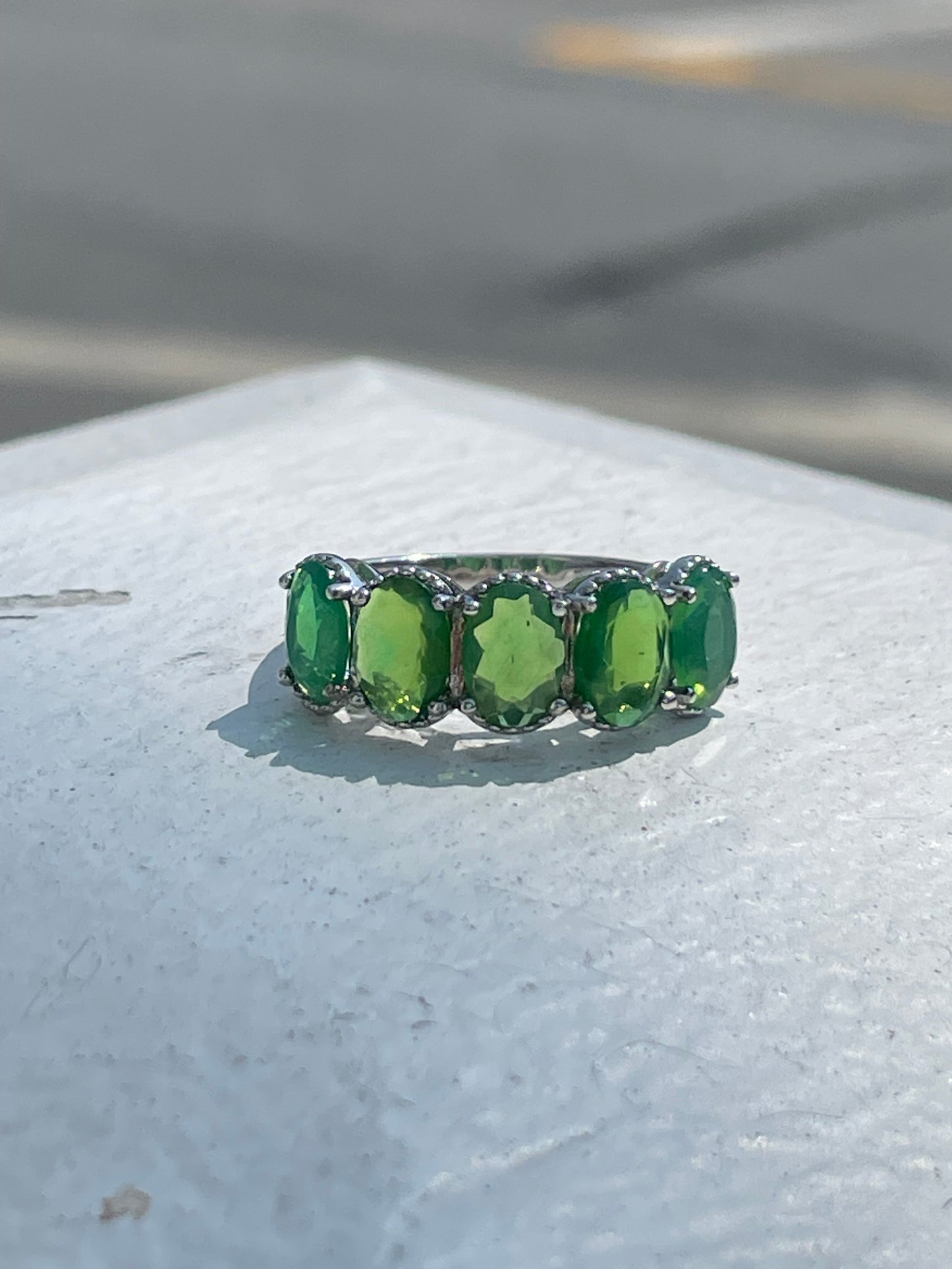 925 Sterling Silver Green AB Crystal Band Ring Size 7
