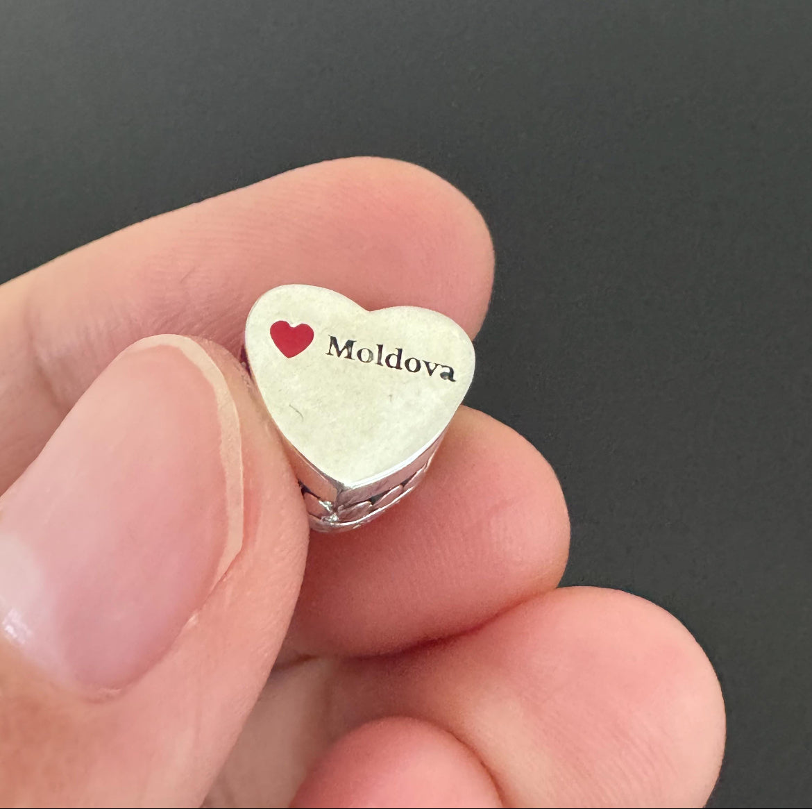 Rare Pandora Country of Moldova Exclusive Flag Heart Charm