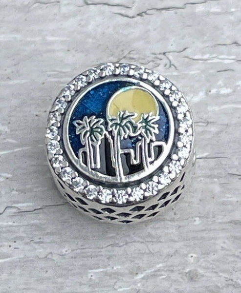 Pandora Fort Lauderdale Florida State Exclusive FTL Nightlife Travel Charm