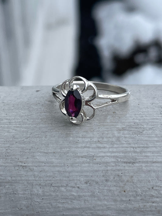 925 Sterling Silver Solitaire Marquise Cut Rhodolite Garnet Ring Size 8