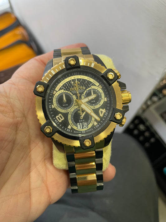 Men’s Invicta Reserve Black & Gold Stainless Steel Watch Model  12983 (K40)