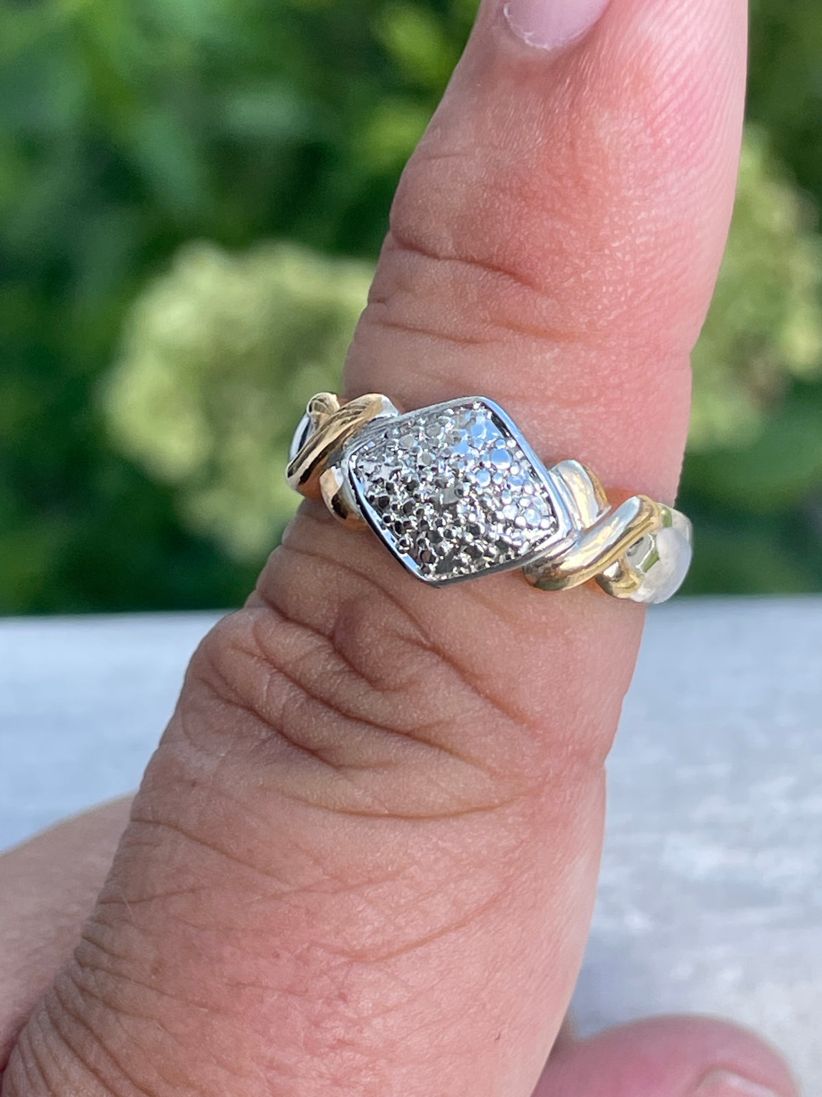 925 Sterling Silver 2tone Vermeil Diamond XO Hugs & Kisses Ring Size 8