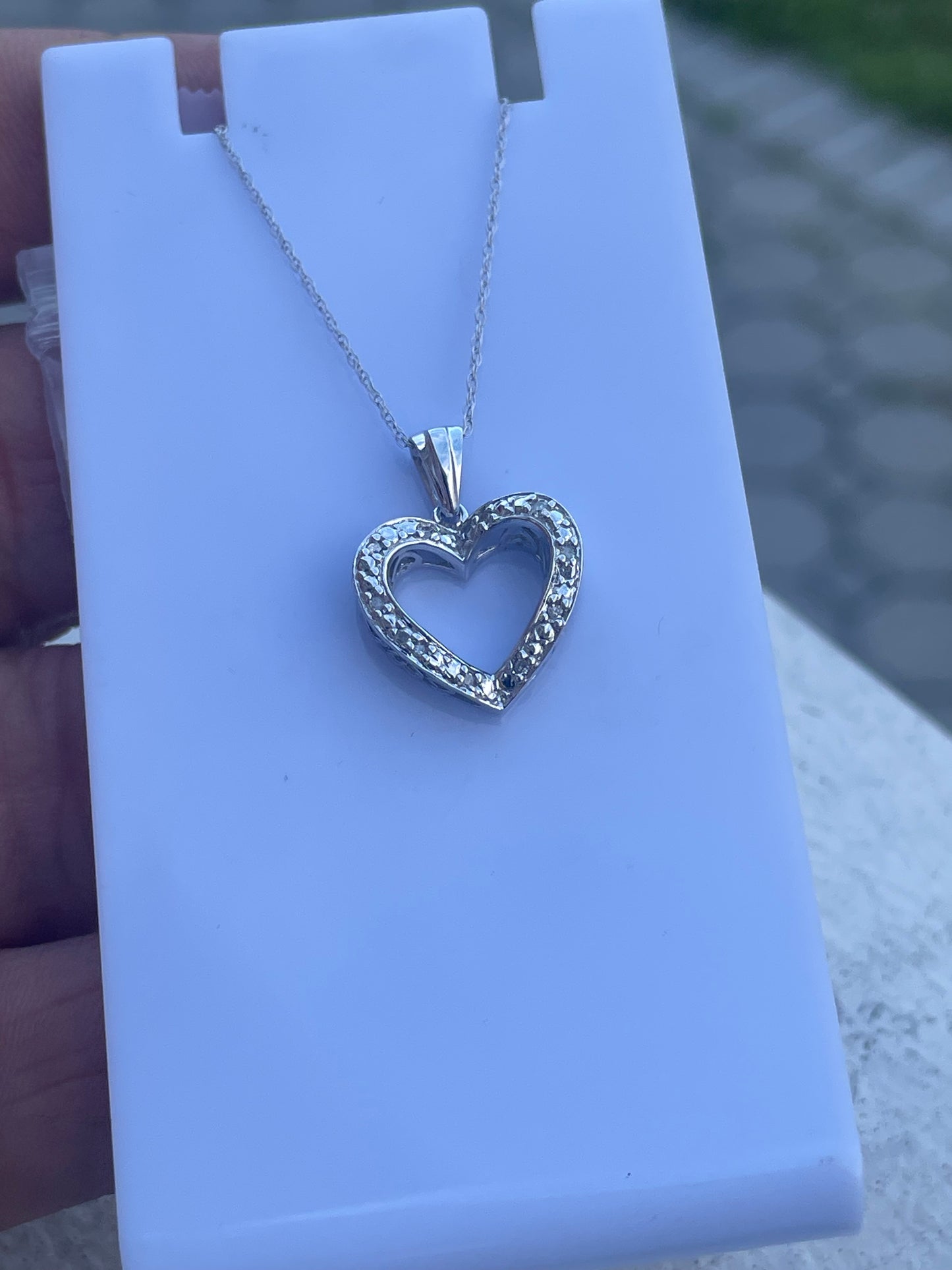 10k White Gold Natural Diamond Wavy Heart Necklace 18”