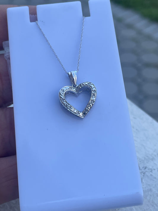 10k White Gold Natural Diamond Wavy Heart Necklace 18”