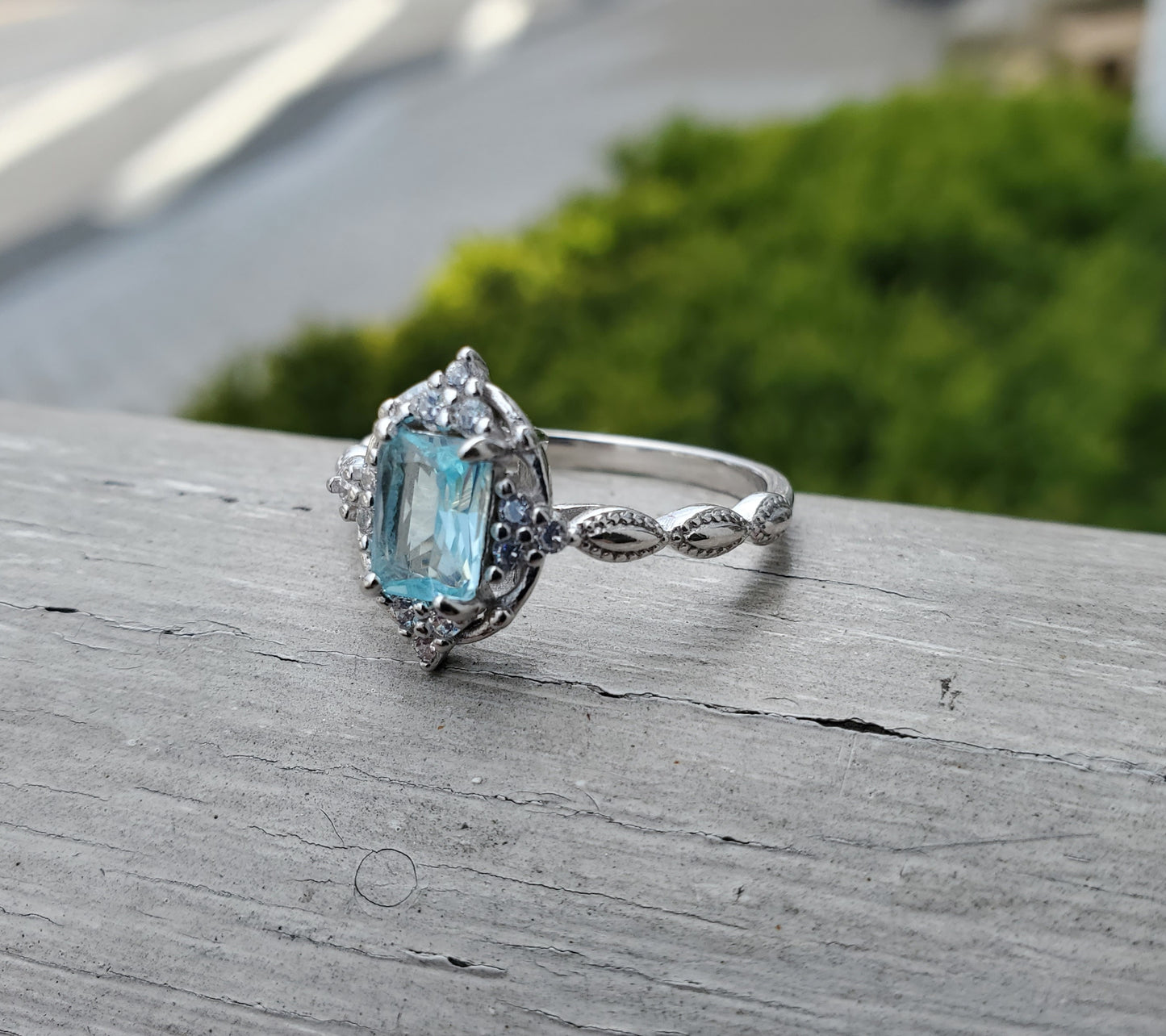 925 Sterling Silver Synthetic Aquamarine & Zirconia Ring