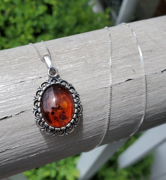 925 Sterling Silver Oval Amber Fancy Halo Necklace