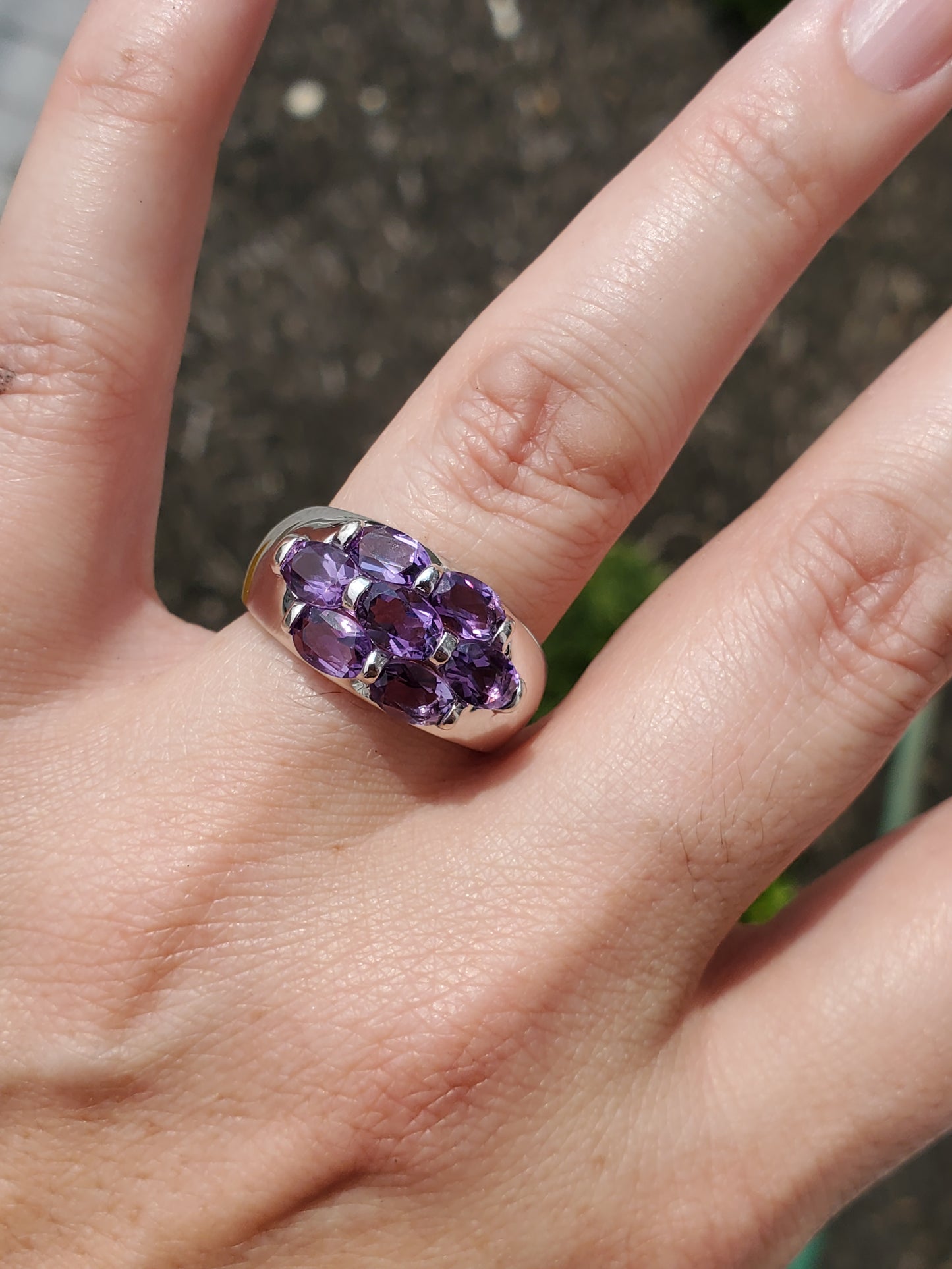 925 Sterling Silver Oval Amethyst Dome Cluster Ring