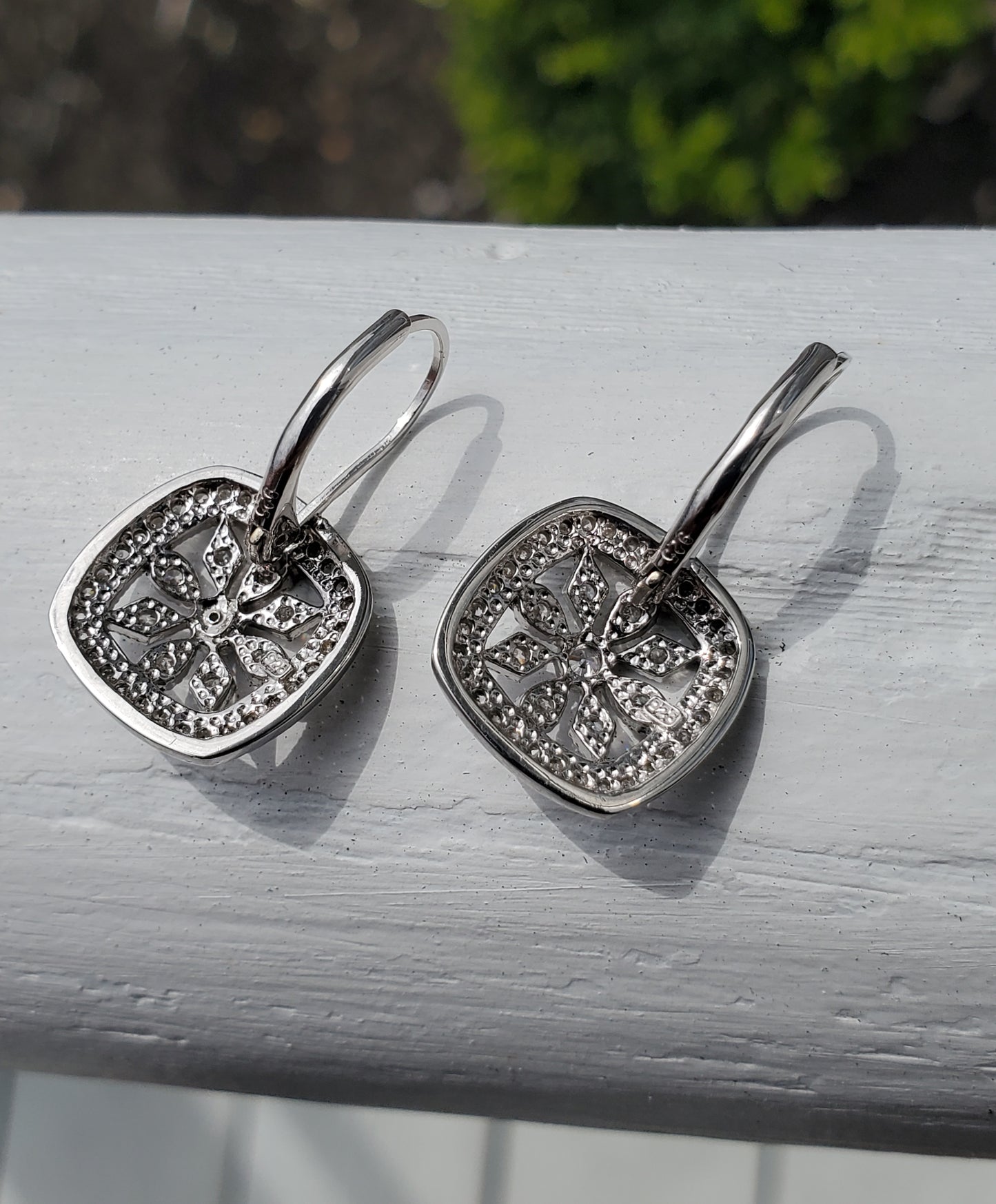 925 Sterling Silver Square Floral Zirconia Leaverback Earrings