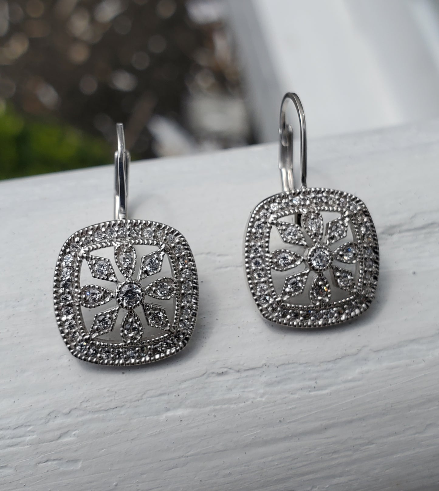 925 Sterling Silver Square Floral Zirconia Leaverback Earrings